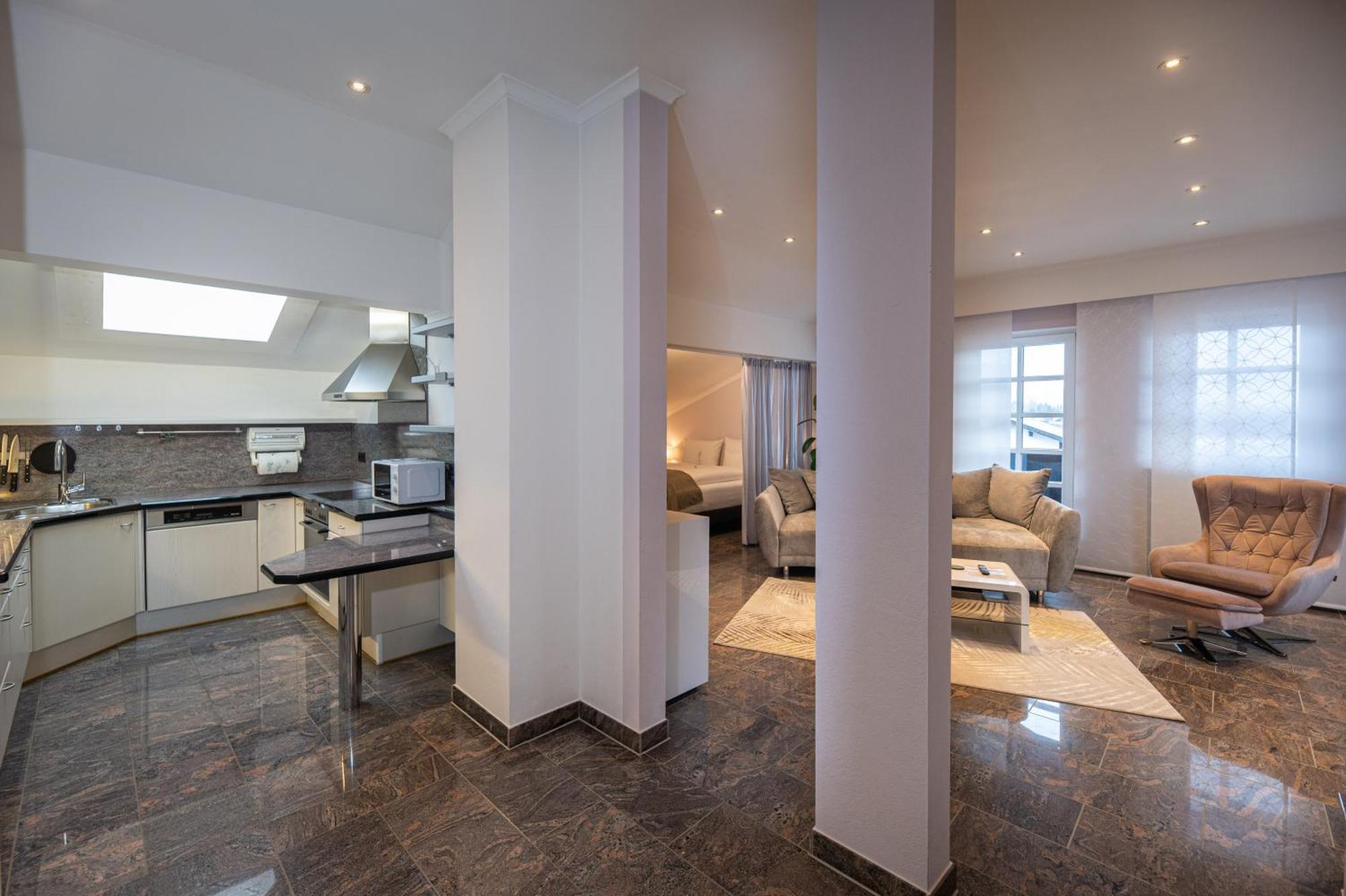 Ferienwohnung Chiemgauzeit - Chiemgaukarte Inzell Extérieur photo