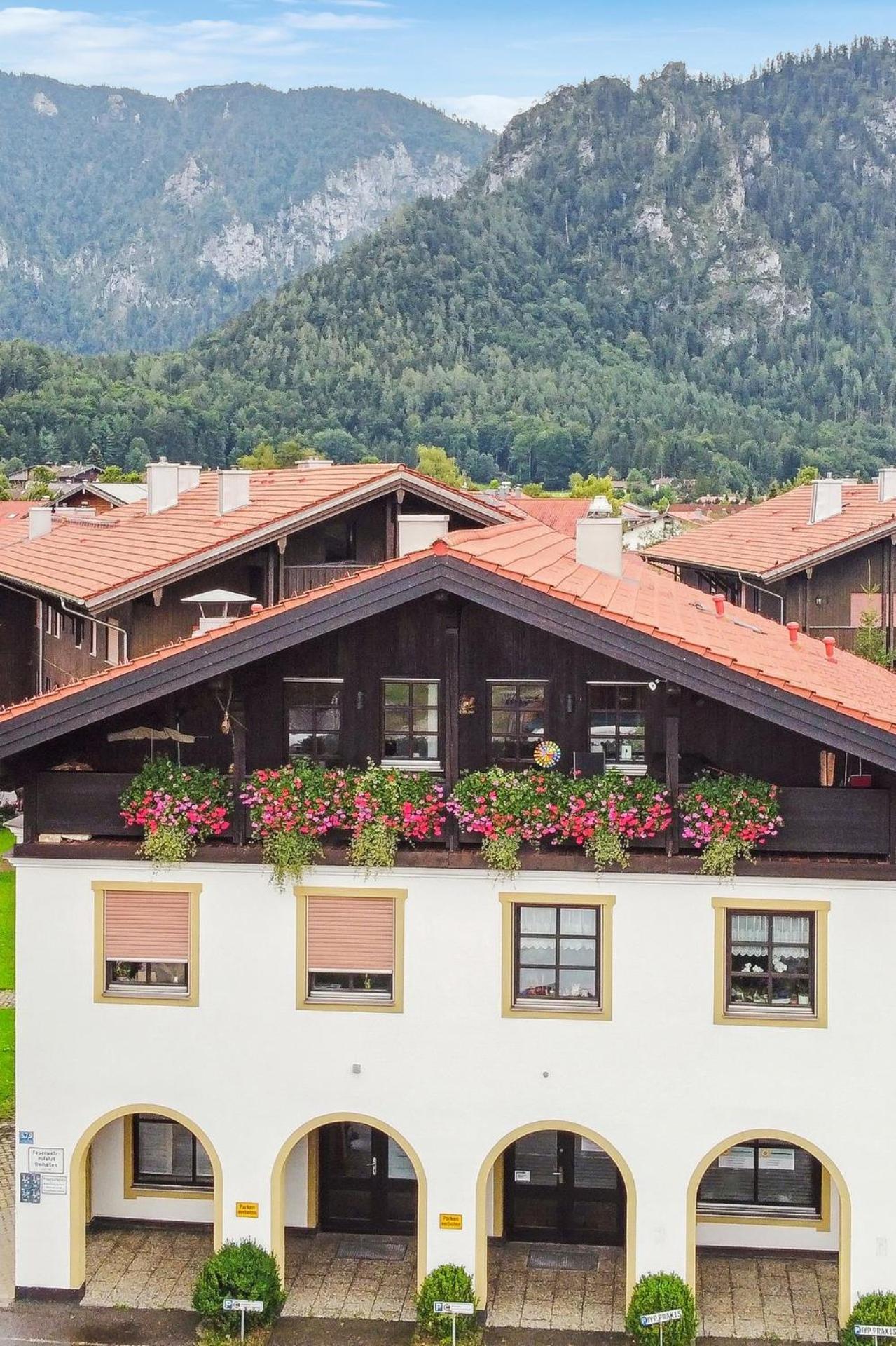 Ferienwohnung Chiemgauzeit - Chiemgaukarte Inzell Extérieur photo